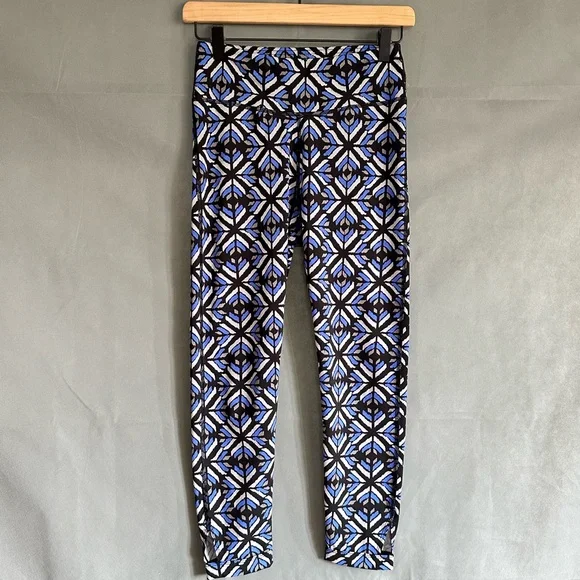 Aerie Offline Blue Geometric Print Leggings - Picture 2 of 5